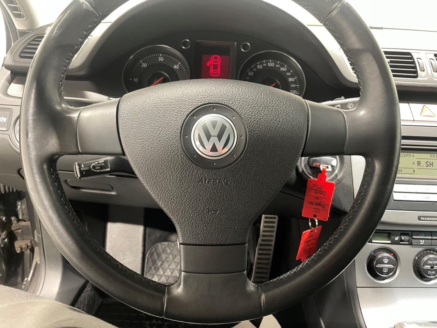 Volkswagen Passat 2006 — photo 15