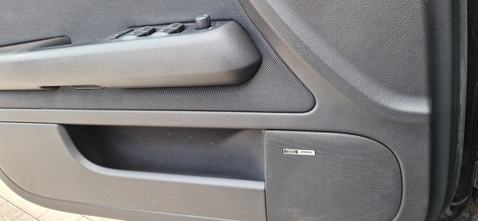 Audi Quattro 2005 — photo 15