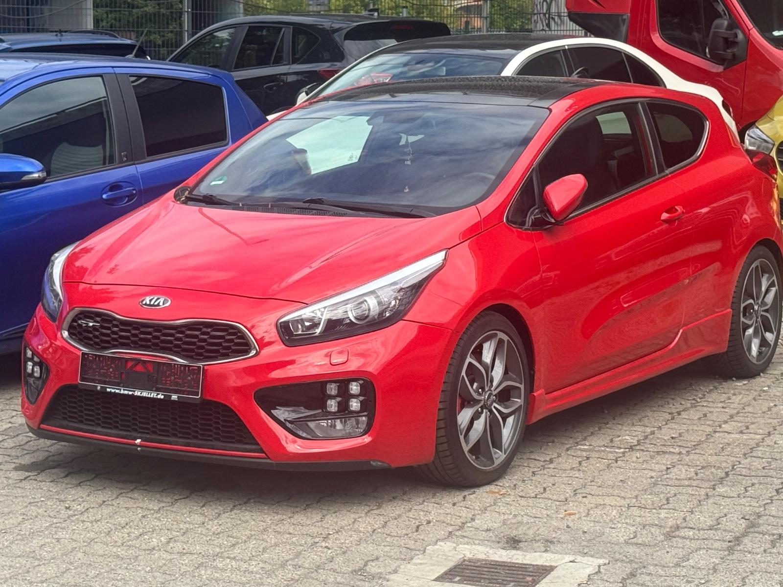 Kia ProCeed GT-Track Pano Navi Rückfahrk, Keyless
