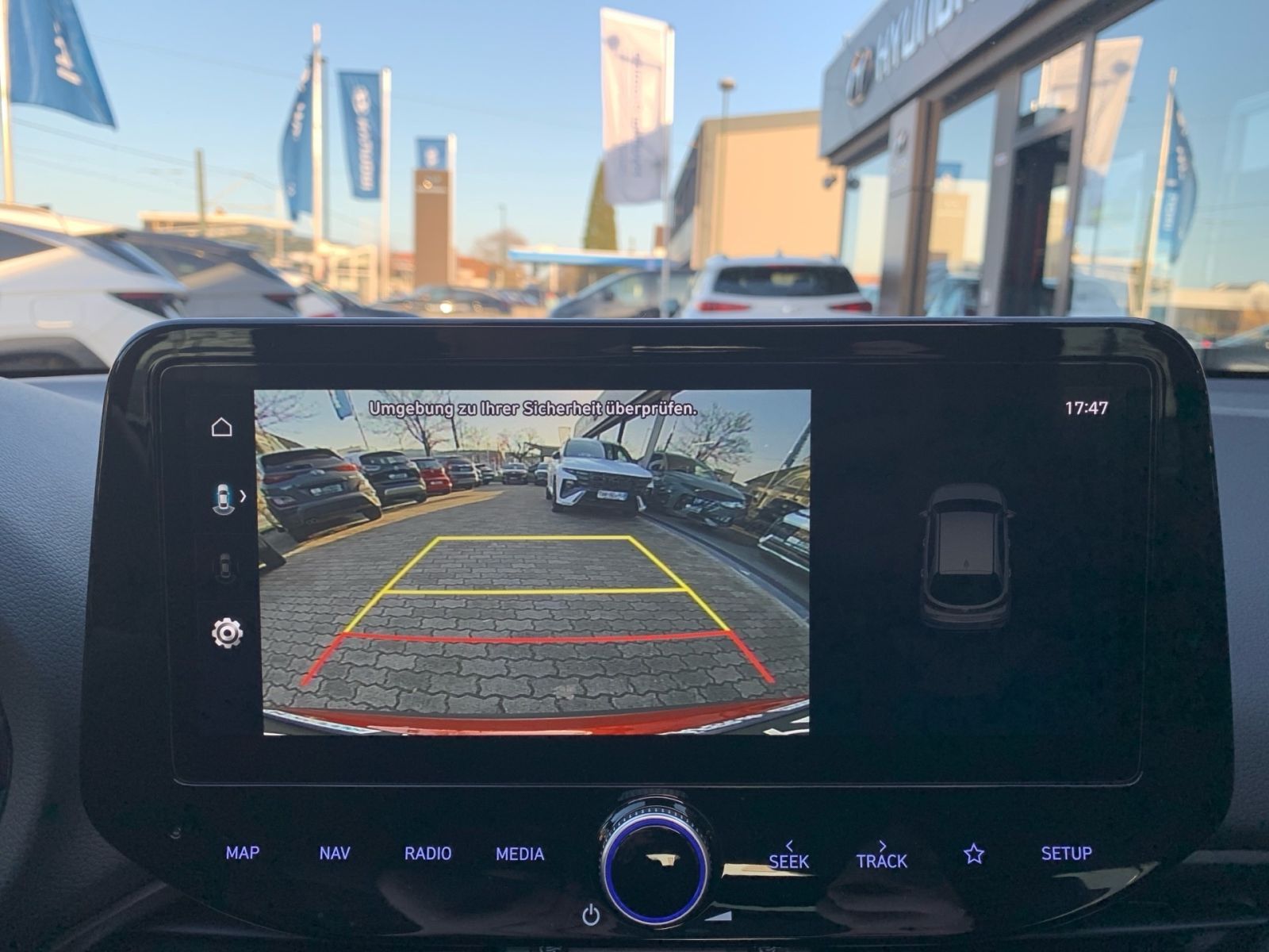 Fahrzeugabbildung Hyundai i30 Kombi 1.5 T-GDI 7-DCT Advantage Mild-Hybrid