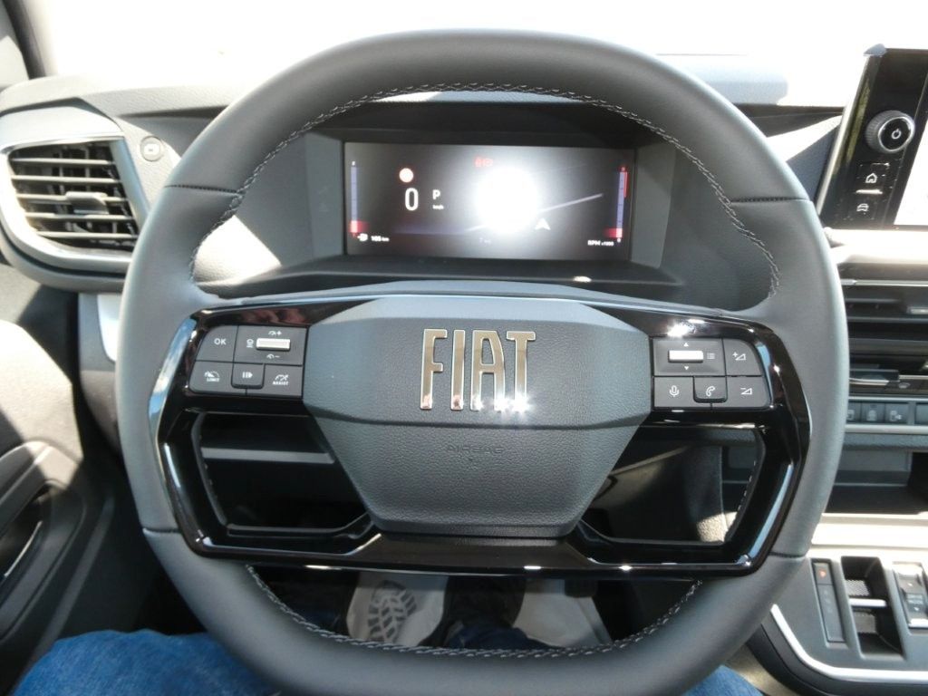 Fahrzeugabbildung Fiat Ulysse La Prima L2