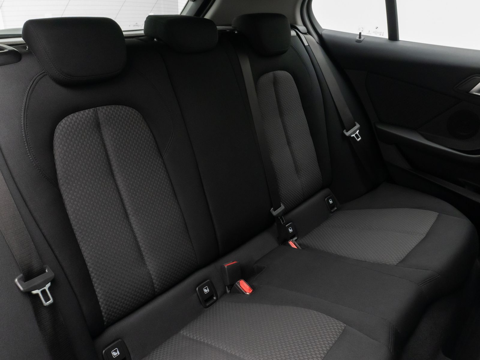 Fahrzeugabbildung BMW 118d DAB CockPitPro PDC LED Geschwindigkeitsreg.