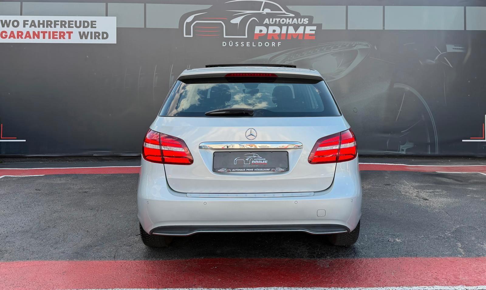 Mercedes-Benz B 180 CDI*Temp*Pano*Navi*Led*PDC