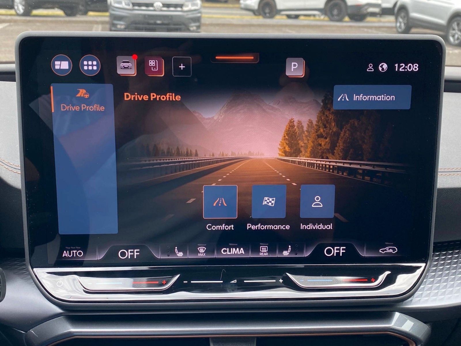 Fahrzeugabbildung CUPRA Leon ST 1.5 eTSI DSG FACELIFT MHEV+5 J. GARANTIE