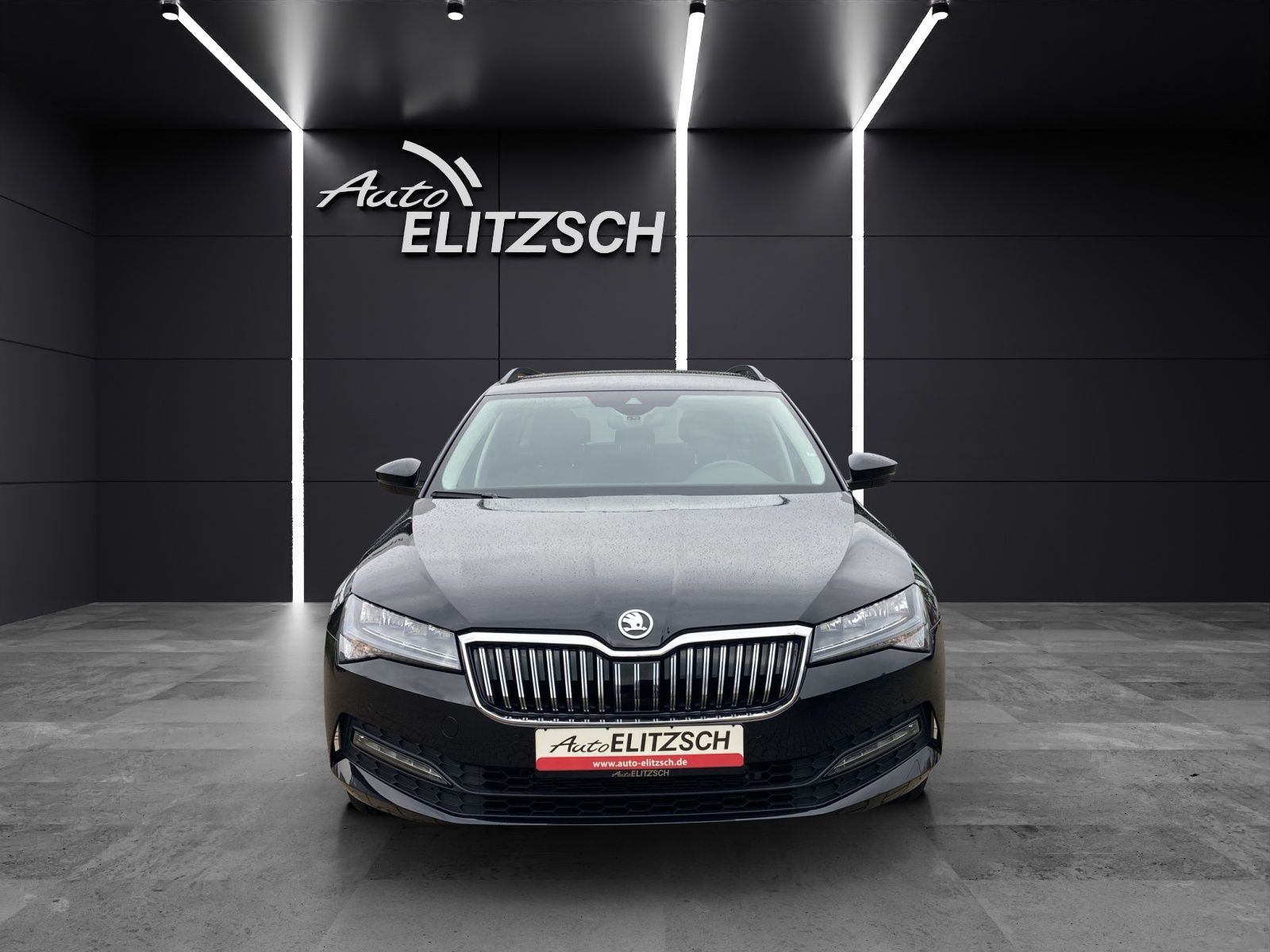 Fahrzeugabbildung SKODA Superb Combi TDI Ambition DSG LED Navi AID ACC R