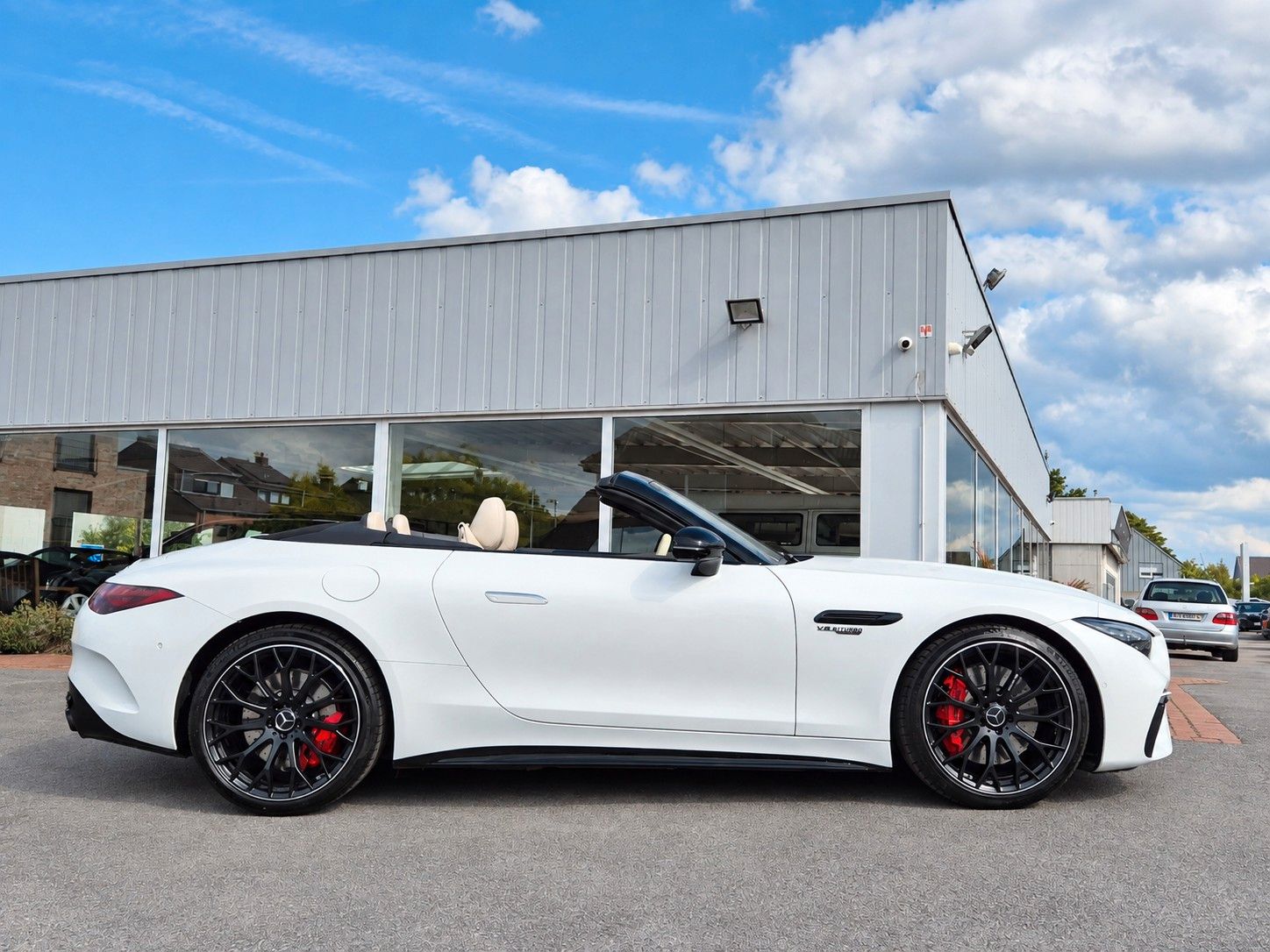 Fahrzeugabbildung Mercedes-Benz SL 55 AMG/Designo Lack+Manufaktur Interieur