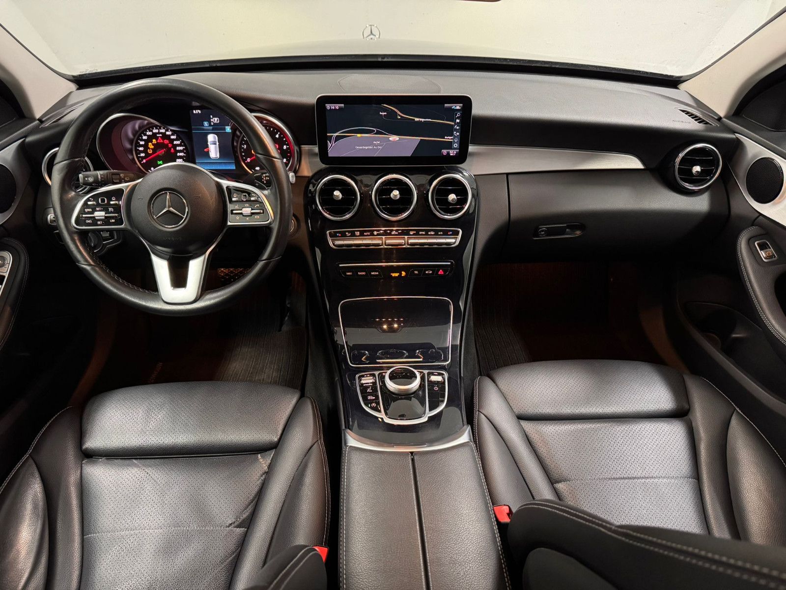 Fahrzeugabbildung Mercedes-Benz C 220 d T Autom. *AVANTGARDE*LUXURY*NAVI*SH*
