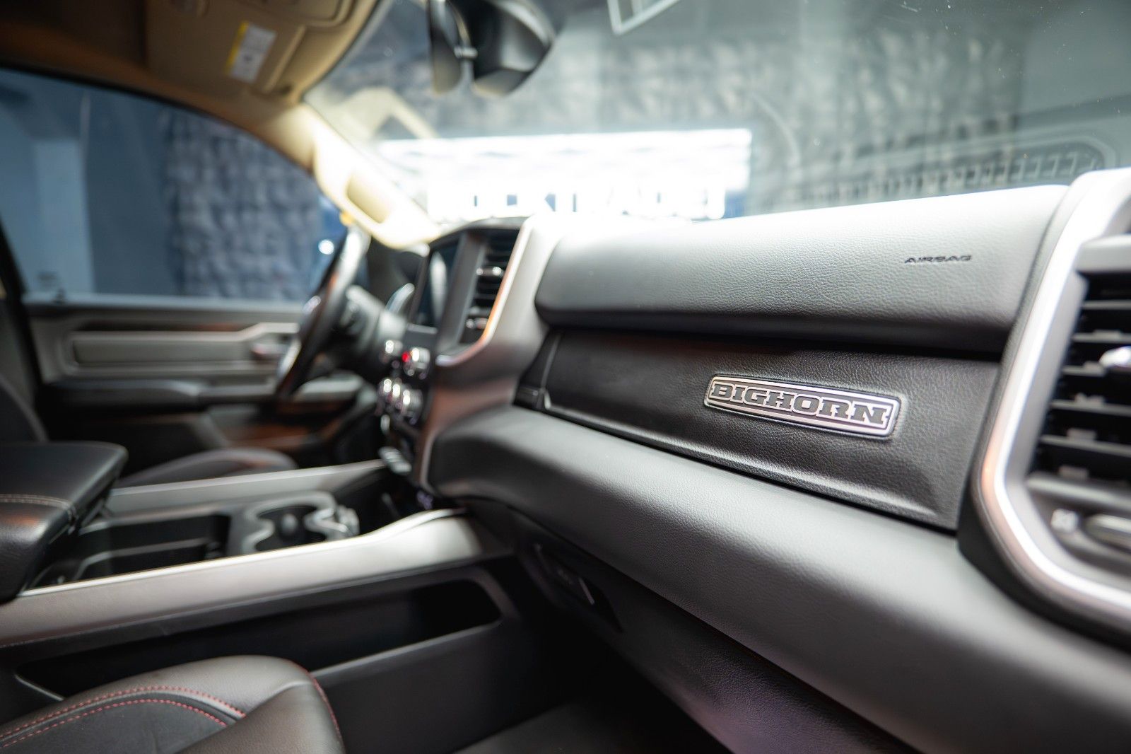 Fahrzeugabbildung Dodge RAM 5.7 V8 HEMI 4x4 RED DEVIL Offroad LONGBED