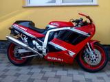 Suzuki GSX-R 1100  - SUZUKI GS 1100