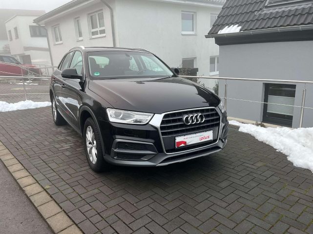 Audi Q3 1.4 TFSI Design*1.Hd,Navi,Xenon,Keyless,SHZ*