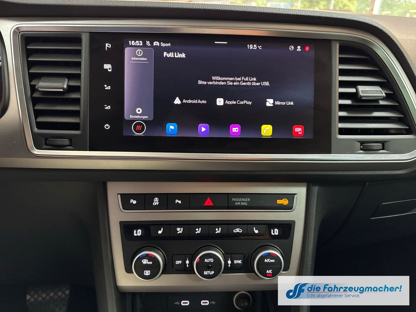 Fahrzeugabbildung SEAT Ateca Xperience 4Drive 2.0 TDI EU6d Navi LED Spe