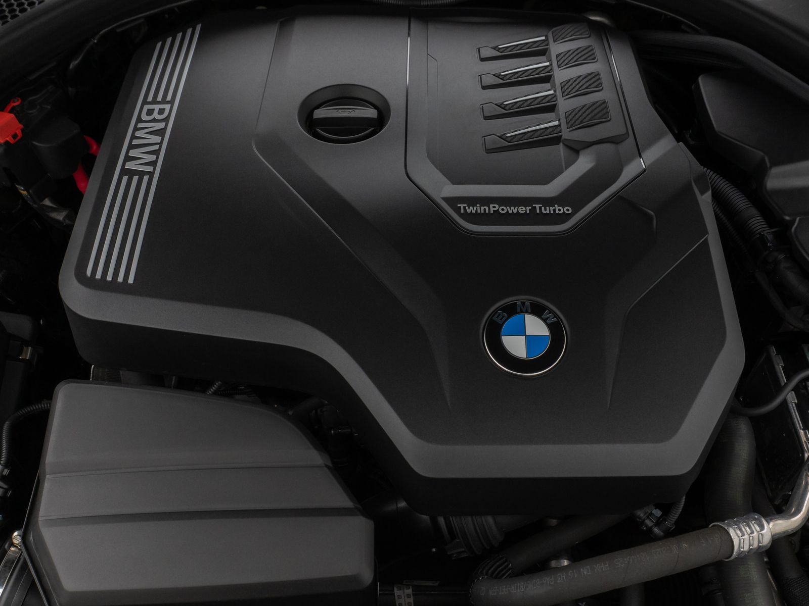 Fahrzeugabbildung BMW 330i xD Kamera HUD H/K ACC Komfort Alarm Sport