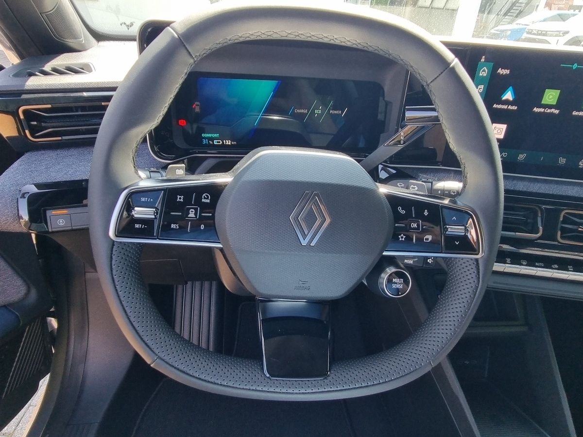 Fahrzeugabbildung Renault R 4 E-Tech Techno "plein sud" 150 Comfort Range