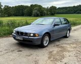 BMW 520i Touring 2001 - BMW 520 aus 2001: Kombi, 520i