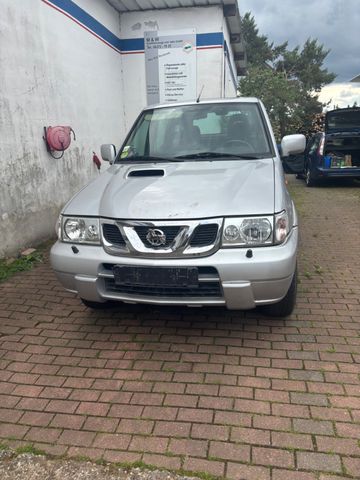 Nissan Terrano 3,0  Automatik