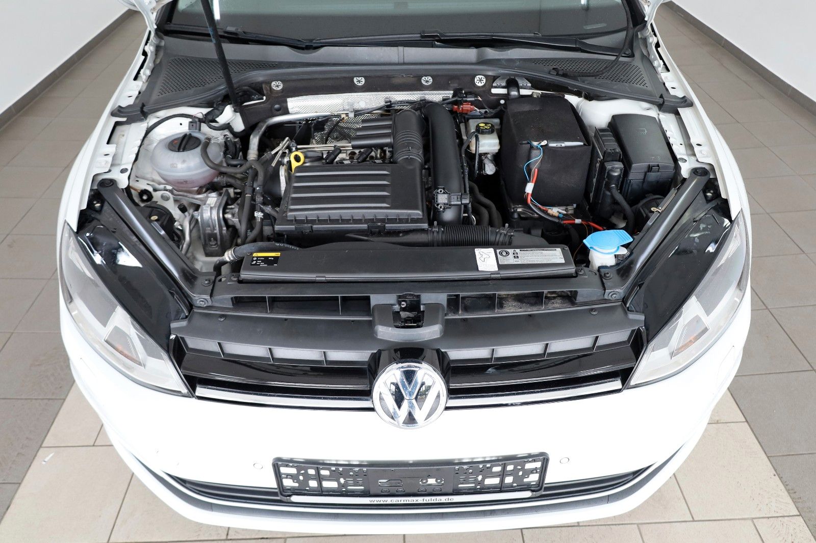 Fahrzeugabbildung Volkswagen Golf VII Lim. Cup SH,PDC vo.+hi.,Allwetterreifen