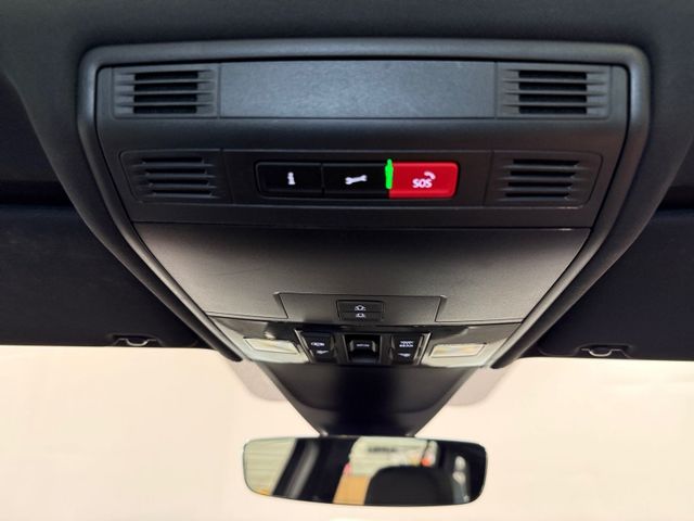 Tiguan 2.0 TDI DSG R-LINE 4M +IQ.LIGHT+PANO+HUD+