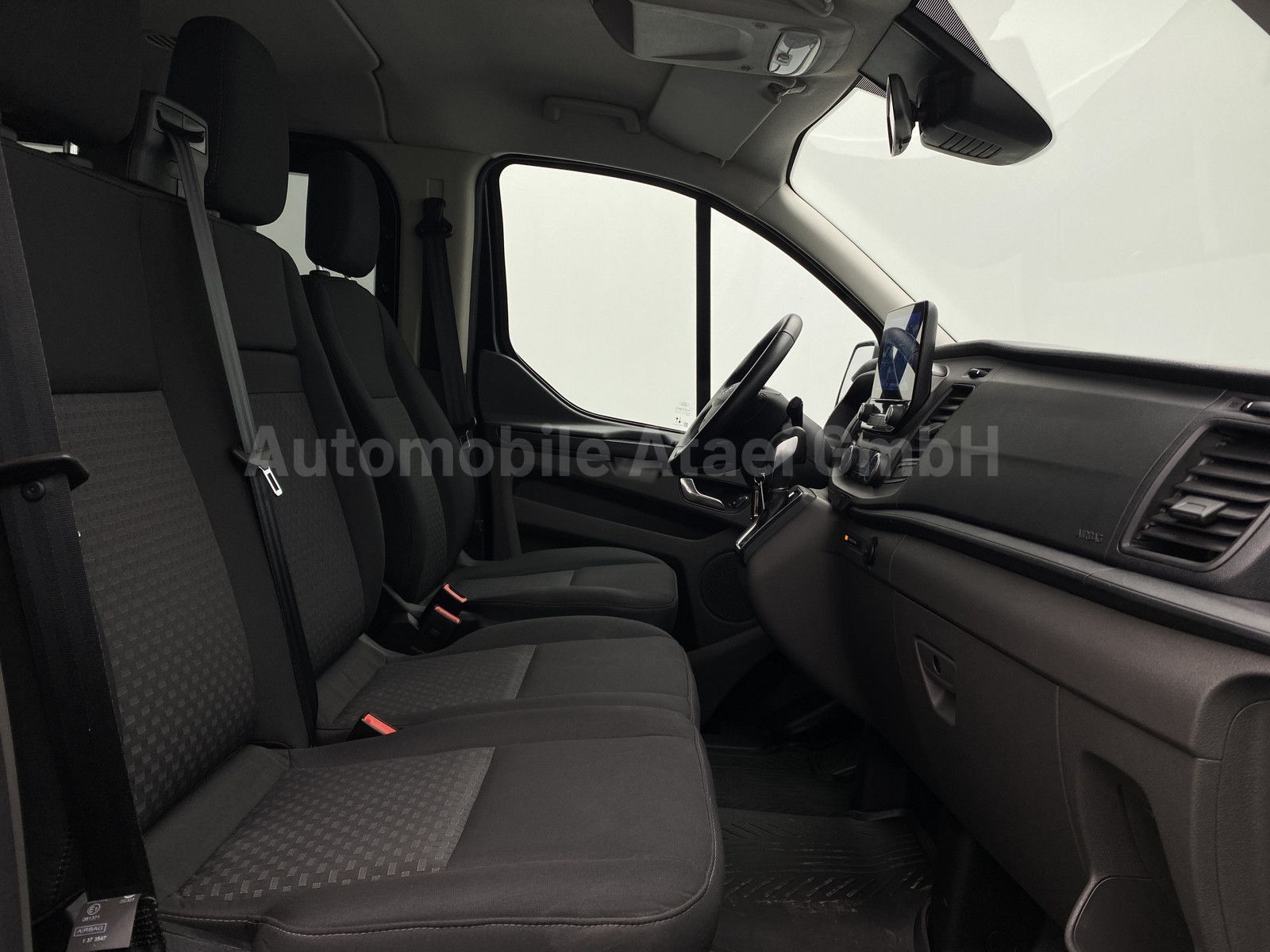 Fahrzeugabbildung Ford Transit Custom L2 *Automatik* 2xKLIMA+ACC 1182