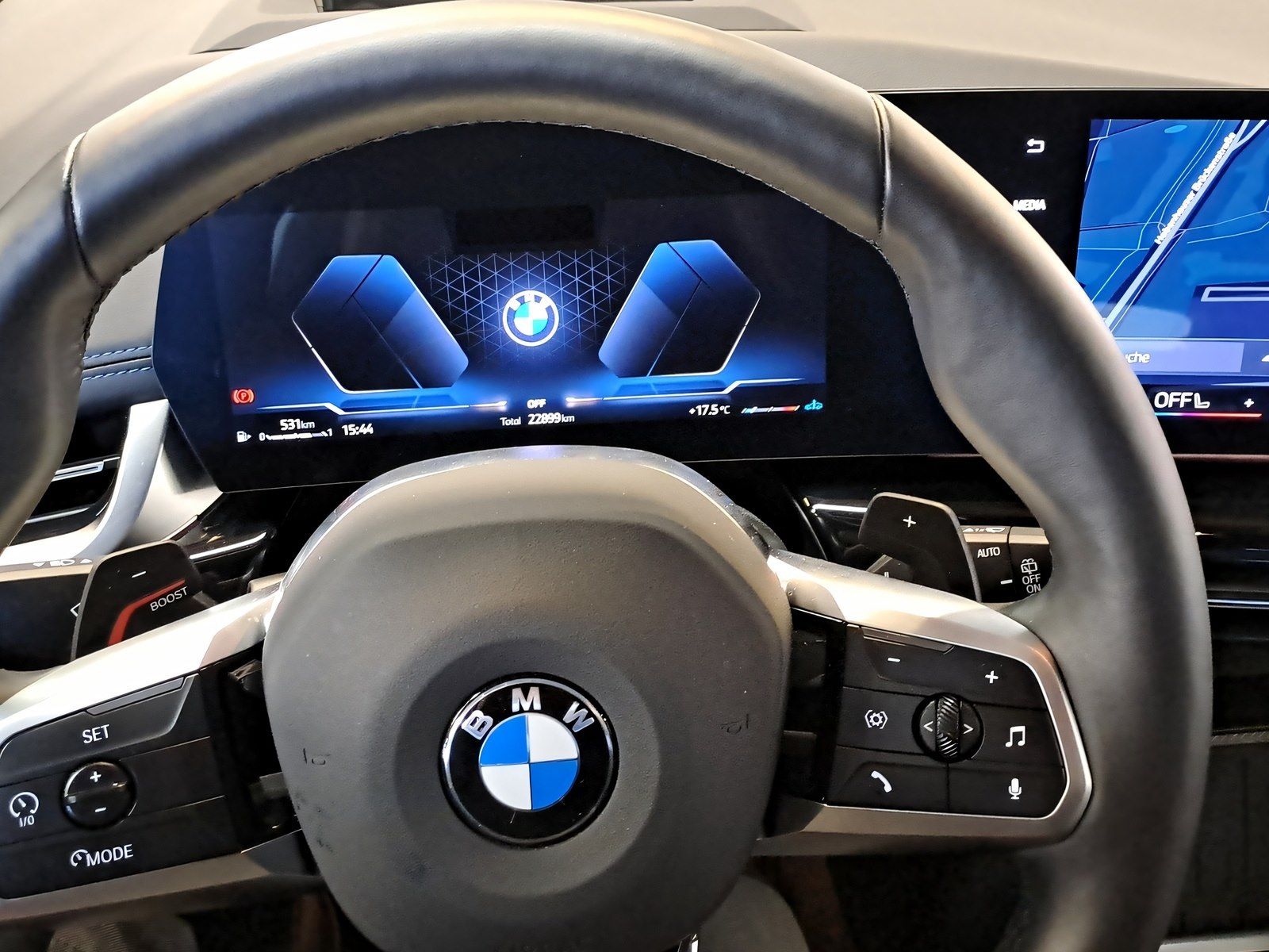 BMW 223 Active Tourer - Bild 16