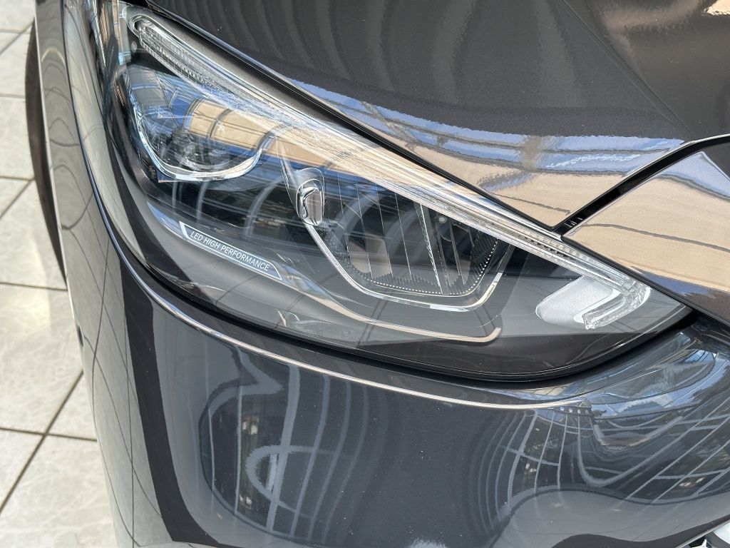 Fahrzeugabbildung Mercedes-Benz C 300 T-Modell AHK*KeyLess*LED*PDC*ParkAss*SpurH