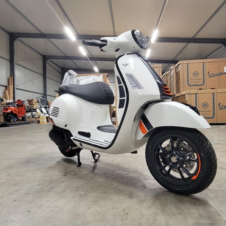 Vespa GTS 310 Super Sport 25er analog  5.Garantie