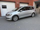 Volkswagen Touran 2,0TDI 7Sitzer DSG High ACC AHK Standheiz - VW Touran Gebrauchtwagen in Braunschweig