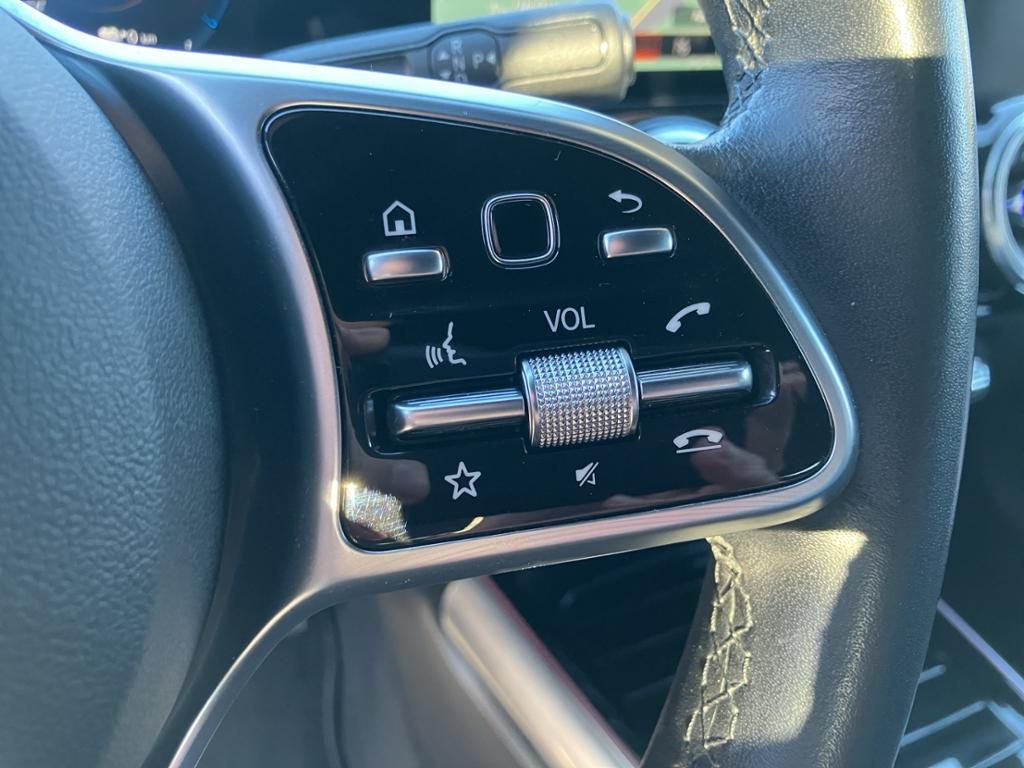 Fahrzeugabbildung Mercedes-Benz GLA 250 e PROGRESSIVE*NIGHT*DAB*MEMORY*KAMERA*