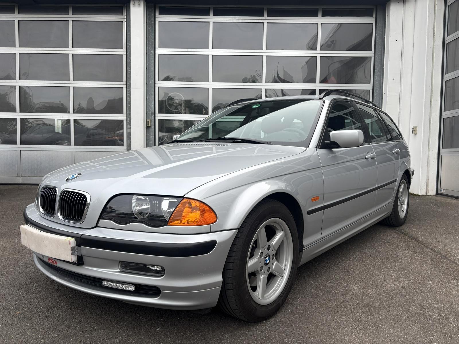 BMW 325