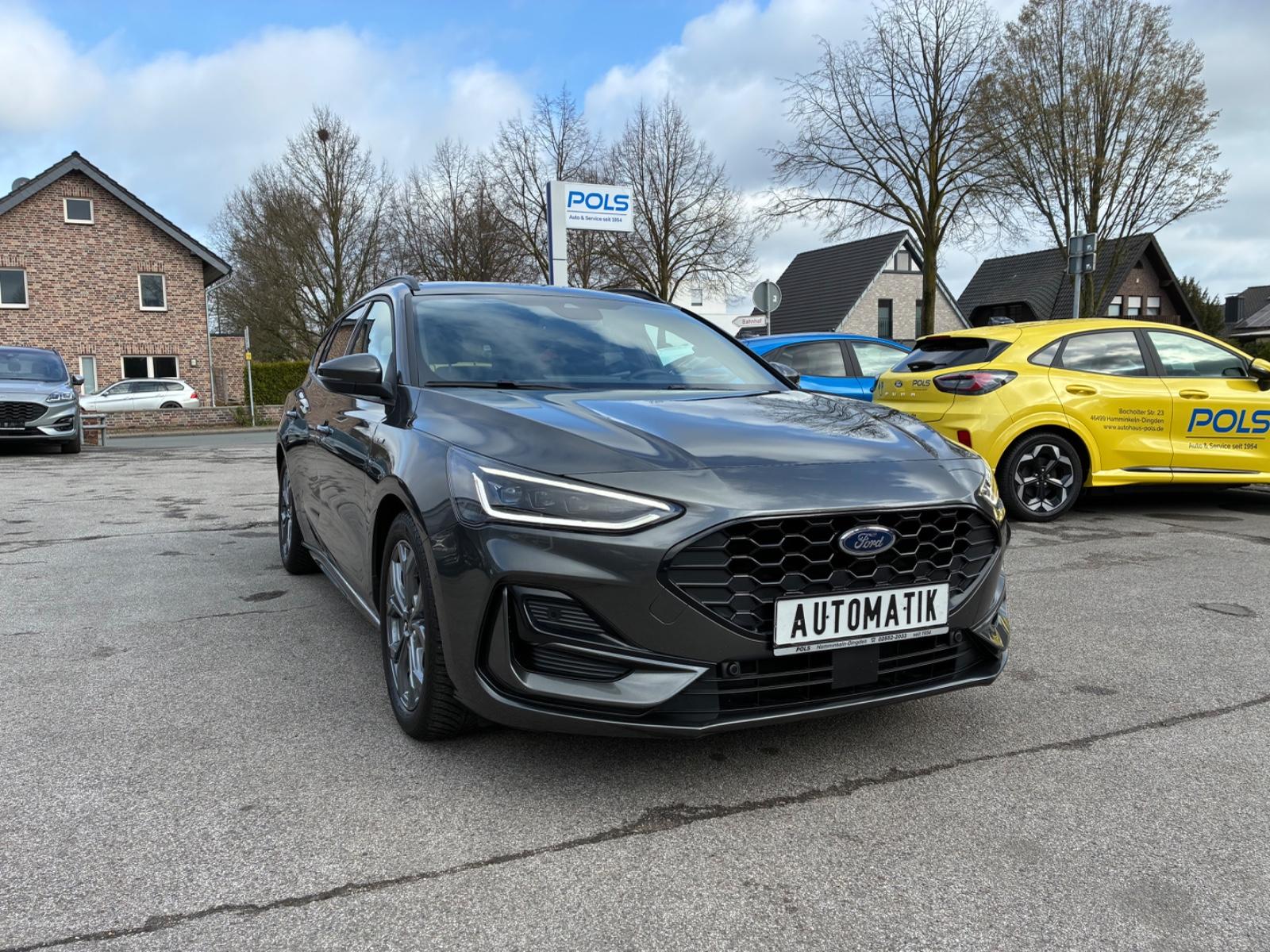 Ford Focus ST-Line X Turn./abn. AHK/Kamera/Allw./Pano