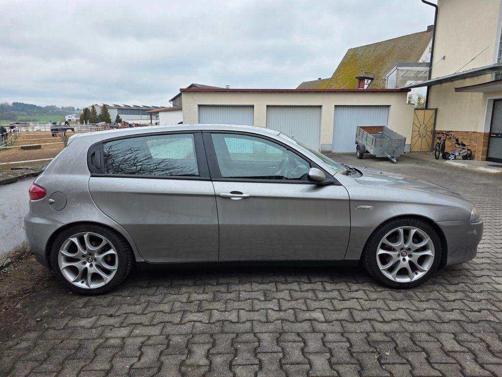 Alfa Romeo 147