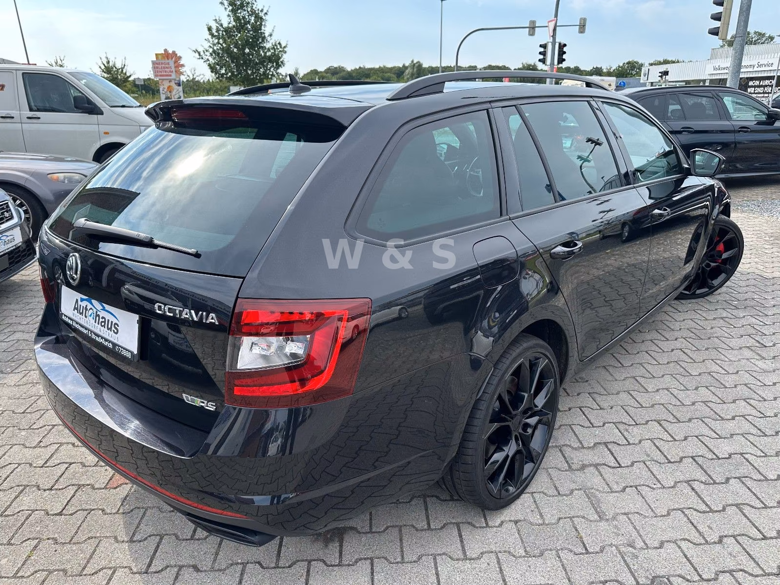 Skoda Octavia Combi RS 245 PS*DSG*LED*APPLE-CAR*