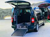 Volkswagen Caddy-Maxi-DSG-Behindertengerecht-Rampe - 6-Sitzer Autos bis 20.000 Euro