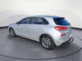 Hyundai i30 1.4 T-GDI Style Navi AHK Lenkradhzg. - Hyundai i30 mit Benzin-Antrieb: 1.4