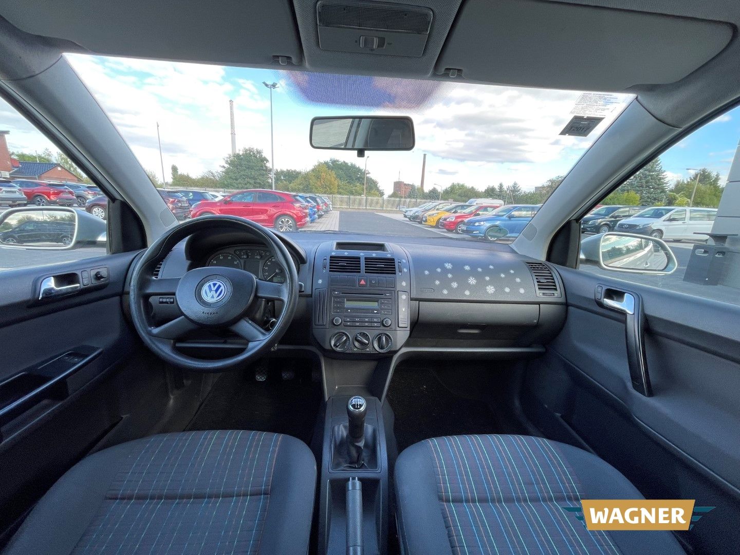 Fahrzeugabbildung Volkswagen Polo IV Trendline Servolenkung