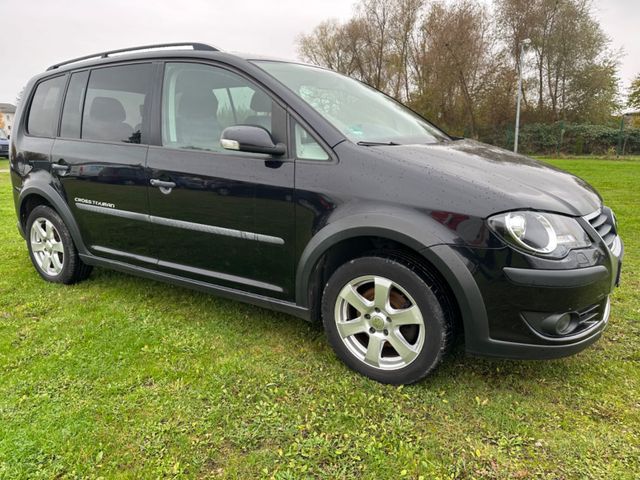 Volkswagen Touran CrossTouran