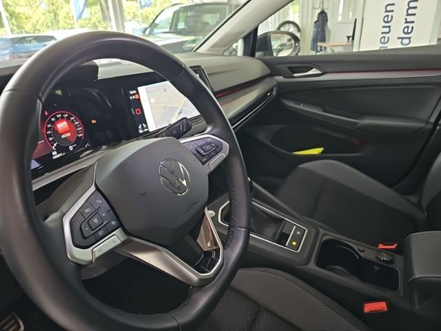Fahrzeugabbildung Volkswagen Golf Variant 2.0 TDI Active LED-PLUS ACC NAVI AH