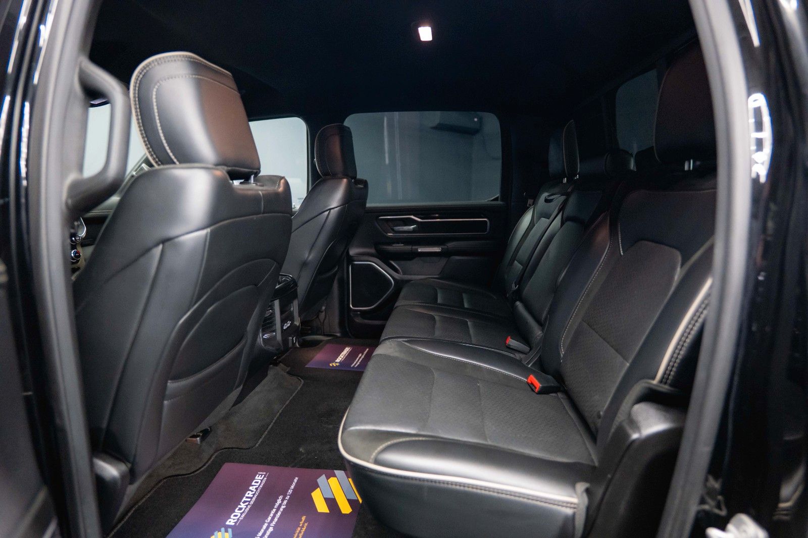 Fahrzeugabbildung Dodge RAM 5.7 V8 HEMI 4x4 Night LARAMIE RAMBOX 19%