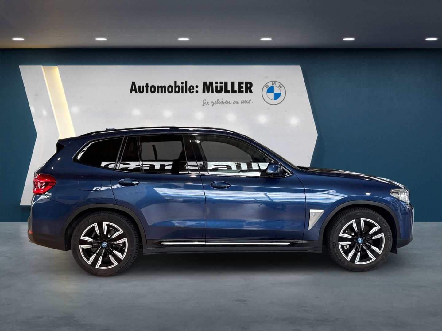 BMW iX3 Impressive Park-Assistent HUD AD AHK-el. kla foto 3