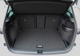 Skoda Karoq Selection 1.5 TSI 110kW/150PS, DSG - weiße Skoda Karoq