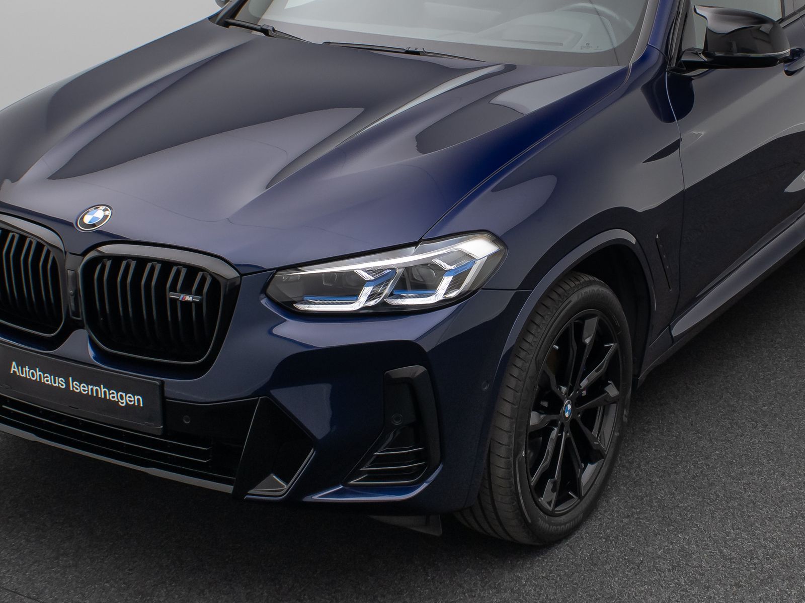 Fahrzeugabbildung BMW X3 M40i 360°Laser HUD DAB HiFi WLAN Komfort AHK
