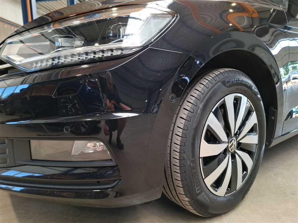 Volkswagen Touran Comfortline 1.5 TSI Business Premium, миниатюра 21