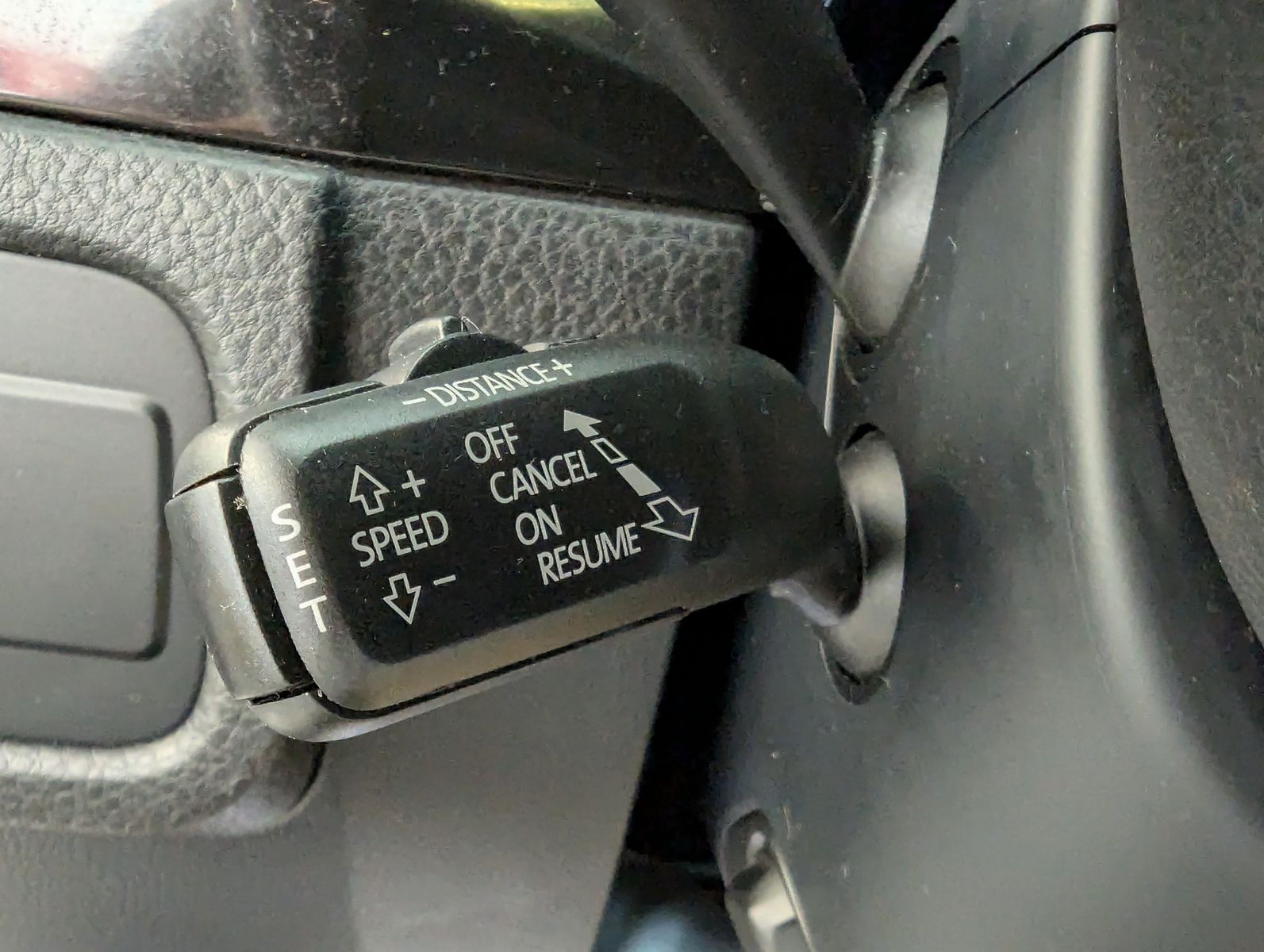 VW Touareg V6 TDI Pano Bi-Xen Memory DYNAUDIO StHz - Image 27