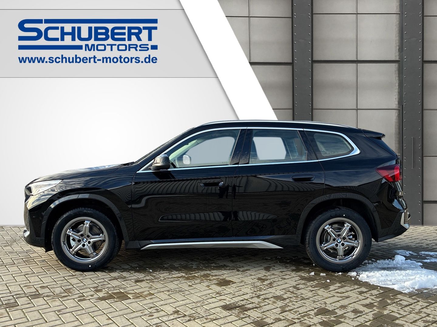 BMW X1 18i sDrive xLine LED NAVI PDC SHZ imagem 2