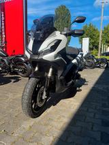 Honda ADV 350