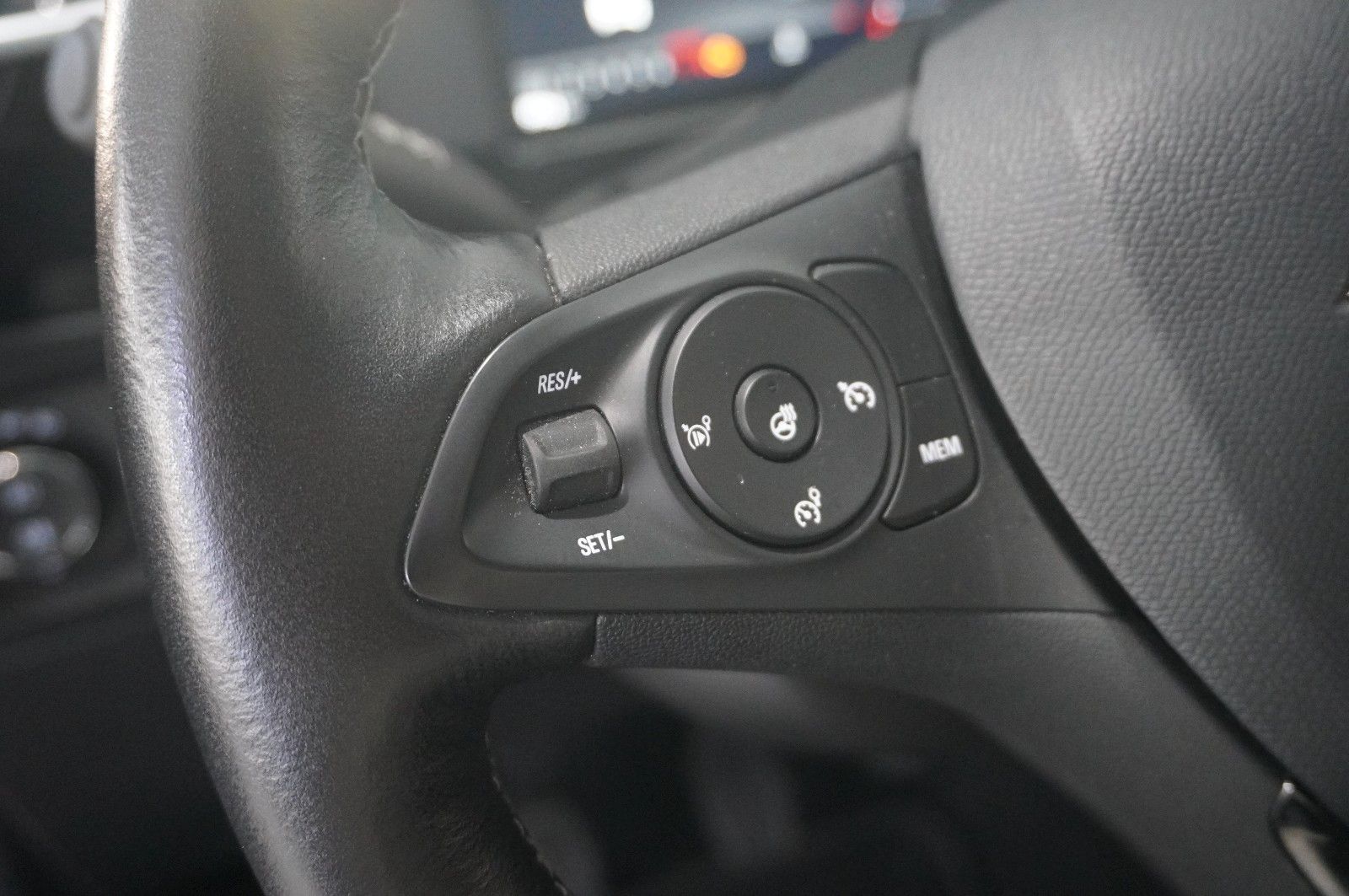 Fahrzeugabbildung Opel Corsa F 1.2 ELEGANCE NAVI/LED/KAMERA/SPORT/VIRT.