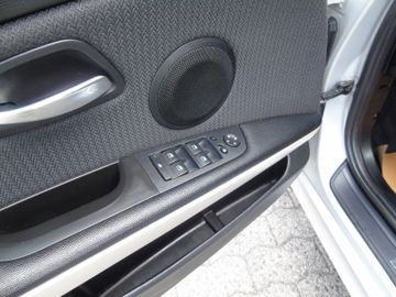 BMW 320 - 11
