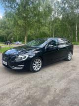 Volvo V60 D4 2015 Auf Wunsch neuer TÜV! - Volvo V60: 20
