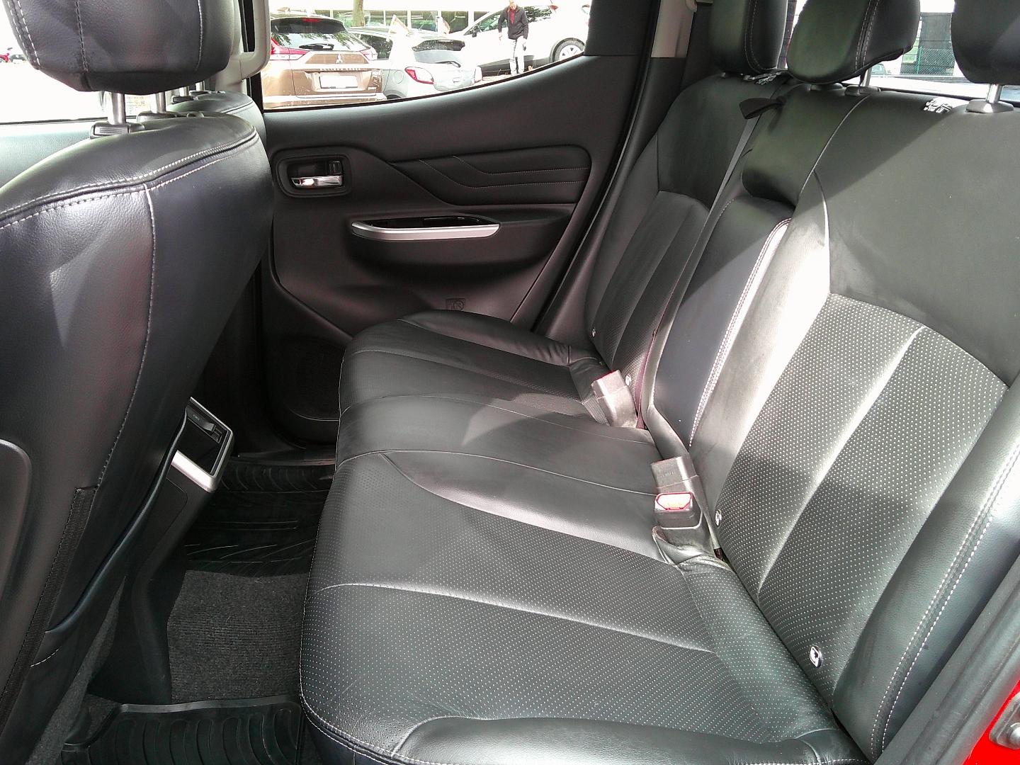 Mitsubishi L200 Top DC AT AHK/Leder/LED/PDC/360° Cam/Temp.