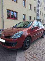 Renault Clio Edition Dynamique 1.6 16V ESP 82kW AT E... - Renault Clio: At