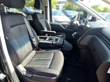Hyundai STARIA 1.6 T-GDI Trend HEV (225PS) 9-Sitzer